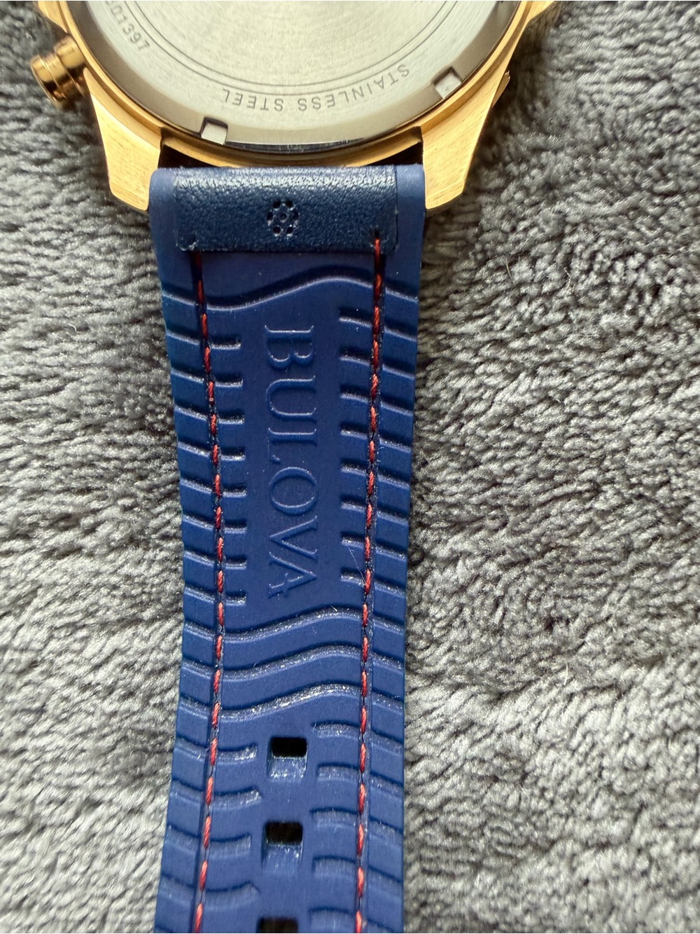 Bulova Marine Star Men’s Quartz Chronograph Gate 100m Blue Dial Gold Finish - Picture 7 of 12